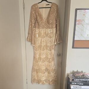 SHEIN Gold Sequin Long Sleeve Dress